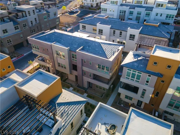 642 Grey Saker St, Las Vegas, NV 89138