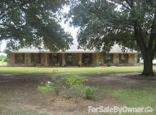 668 Oberlin Rd, Mamou, LA 70554