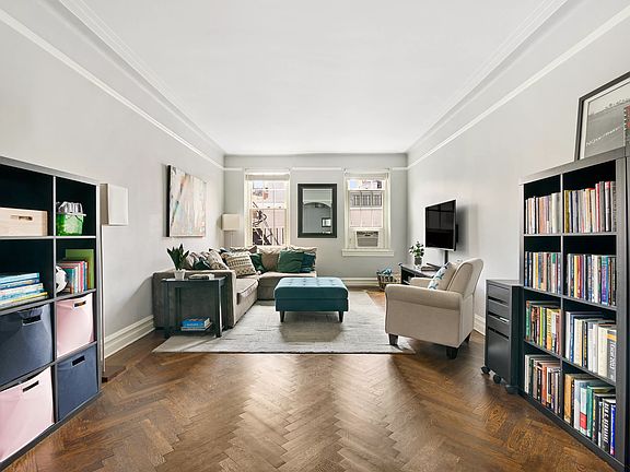2nd image of 20 Pierrepont St APT 6B