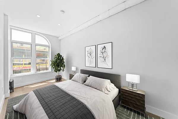 Rented by Vector New York, LLC | media 11