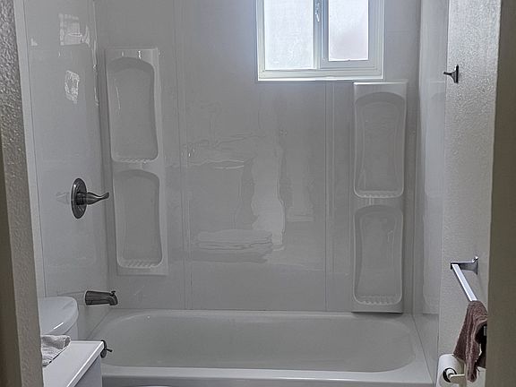 5th image of 2029 W Pasadena Ave APT A