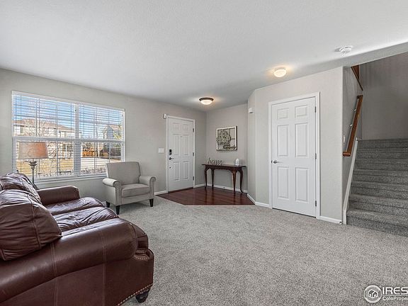 4th image of 1278 Hickory Dr