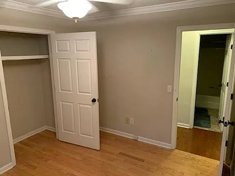 205 Hollins Rd — Photo 32