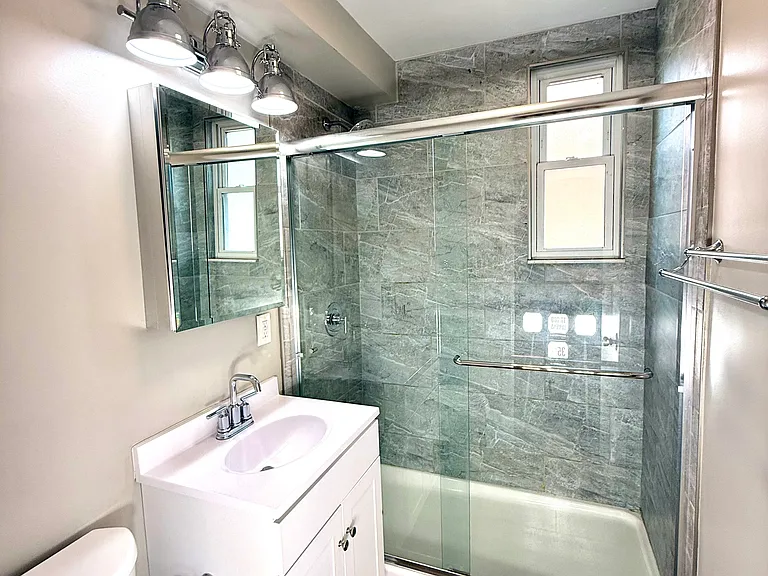 1608 Waltham Rd — Photo 15