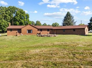 4015 Lace Rd NW, Malvern, OH 44644