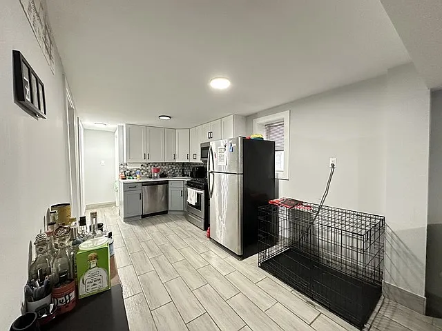 1721 N Mozart St #G — Photo 11