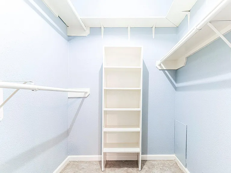 1818 Augusta Dr #27 — Photo 16