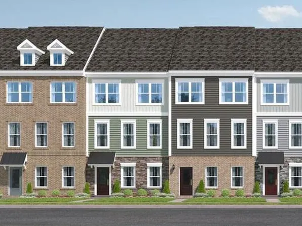 42624 Pitlochry Ter, Sterling, VA 20166