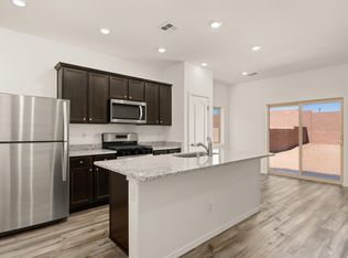 317 Audrey Ave SW, Los Lunas, NM 87031