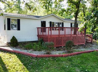 8466 Why Not Ct, Dexter, IA 50070