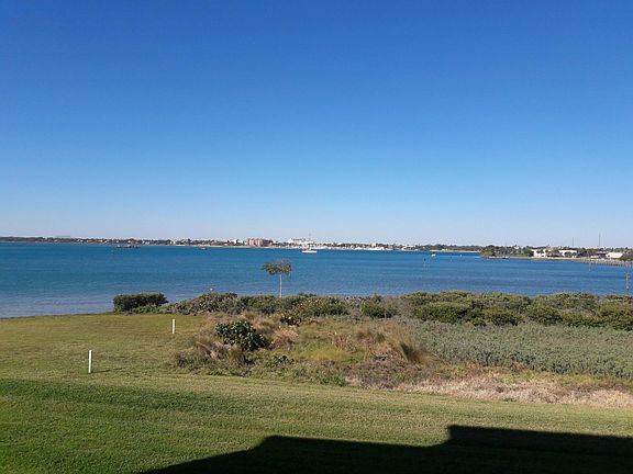4th image of 31 Harbour Isle Drive W #202