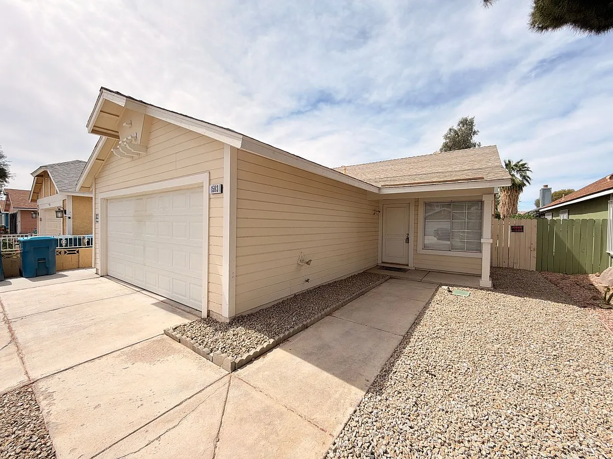 Building Photo - 1593 Teardrop St