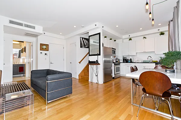 Rented by Corcoran | media 3