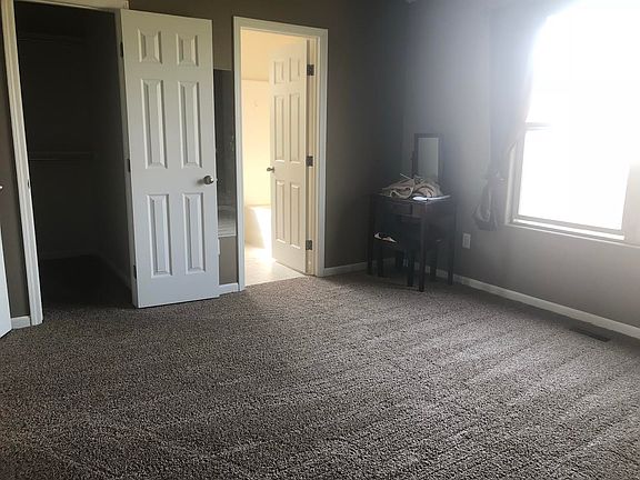 5th image of 1219 Symons St