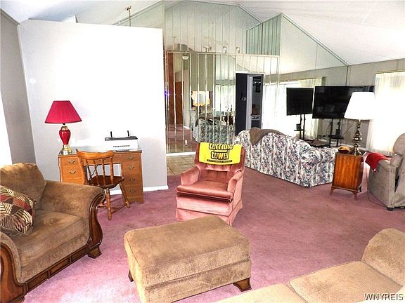 3rd image of 131 Chapel Woods St