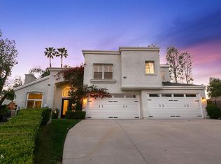 5537 Foothill Dr, Agoura Hills, CA 91301