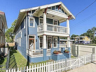 2nd image of 1744 N LAURA Street