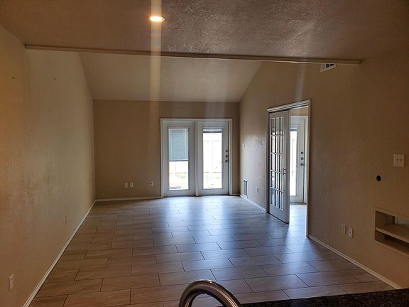 4th image of 14621 S Padre Island Dr APT K