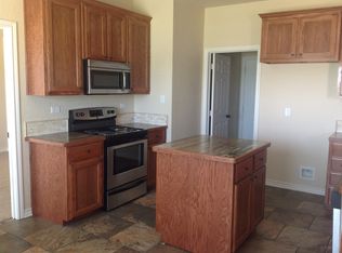 209 Ridge Top Ct, Decatur, TX 76234