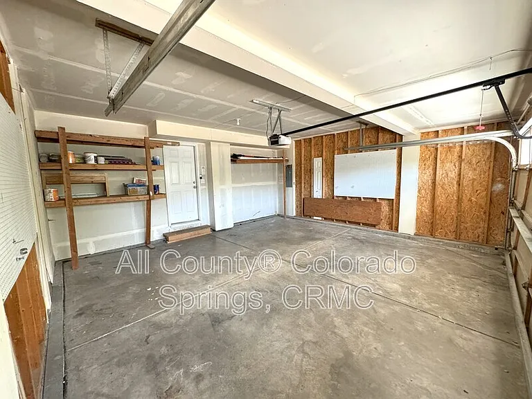 5859 Instone Cir — Photo 12