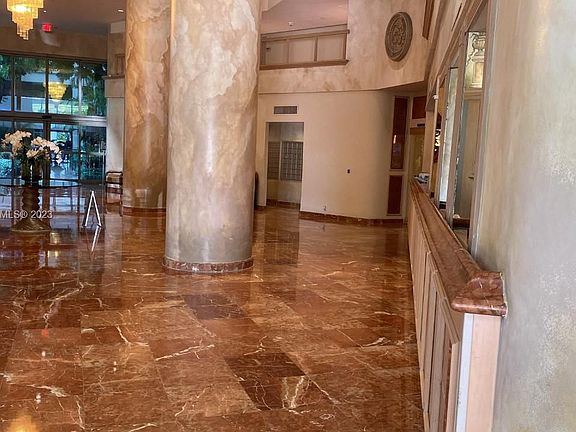 4th image of 3500 Mystic Pointe Dr APT 2002