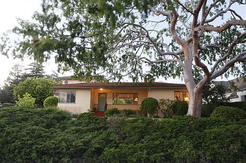 1st image of 3110 Calle Mariposa
