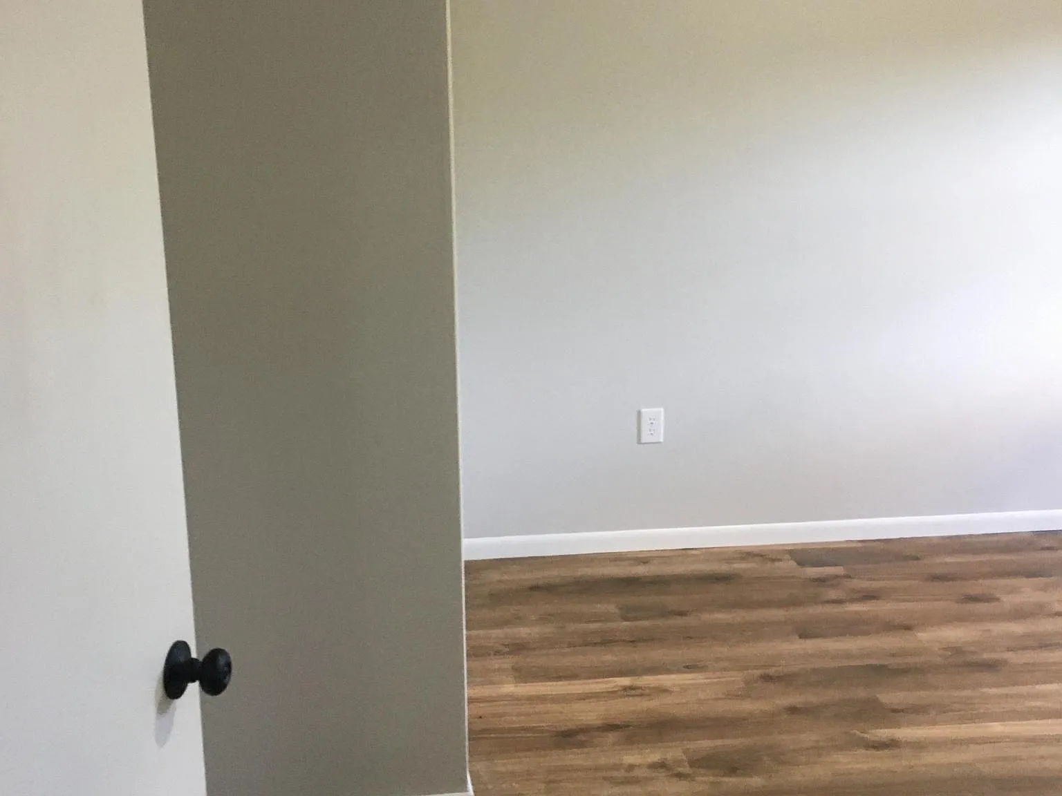 3 bed, 1.5 bath, 1100 sqft, $1,500 — Photo 4