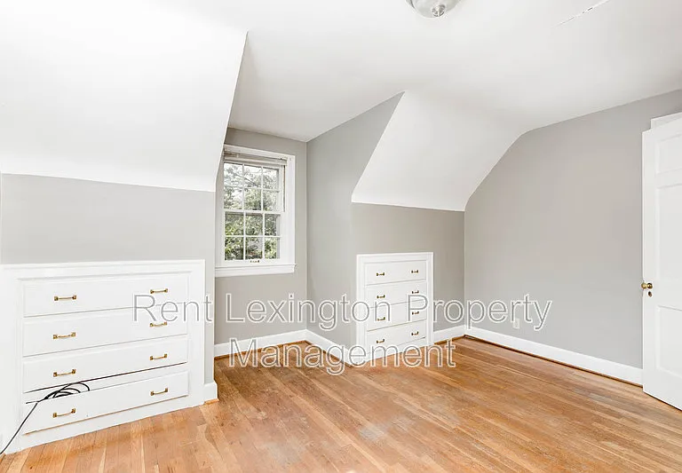 123 Barberry Ln — Photo 19