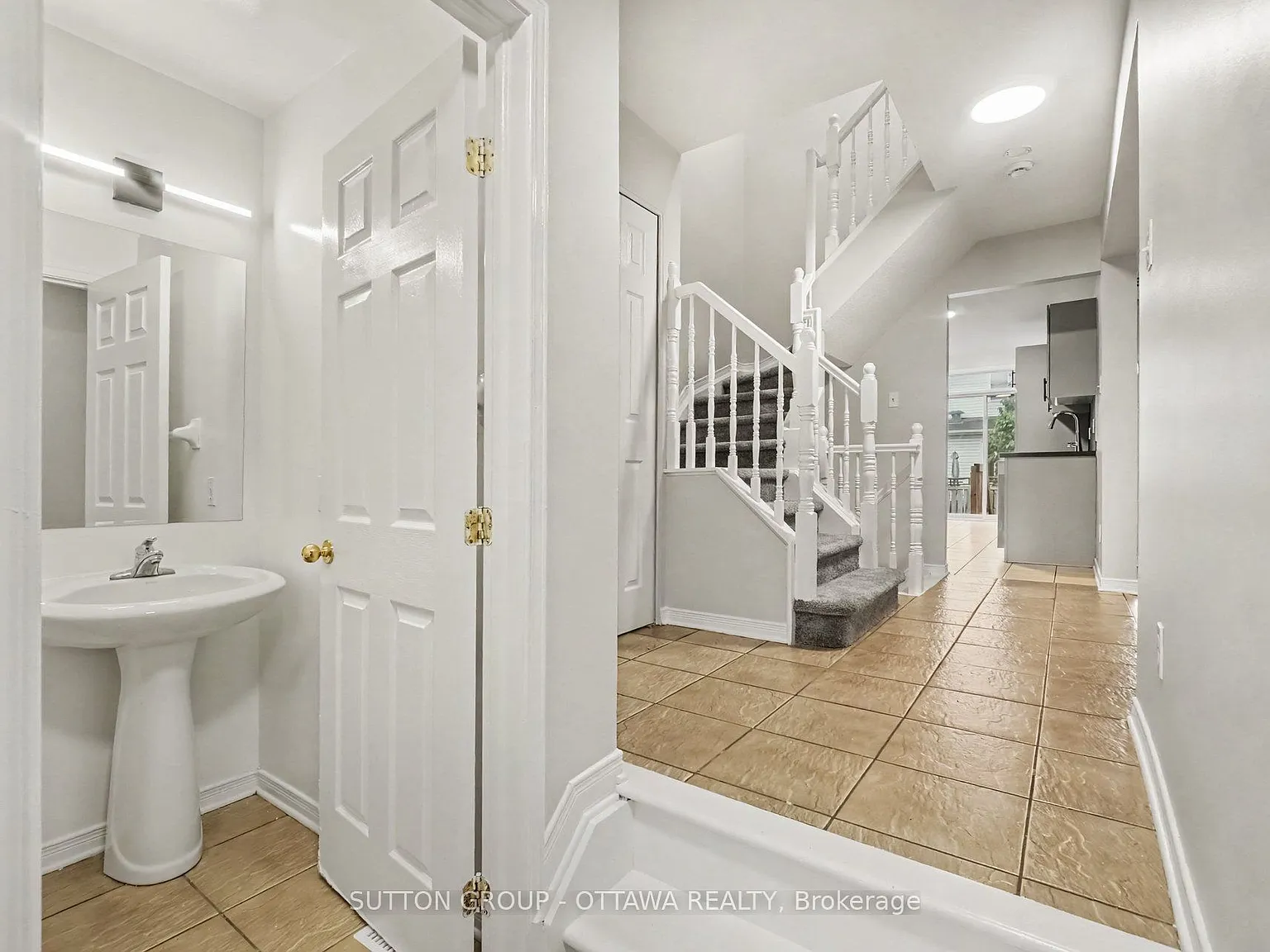 4 bed, $2,750 — Photo 3