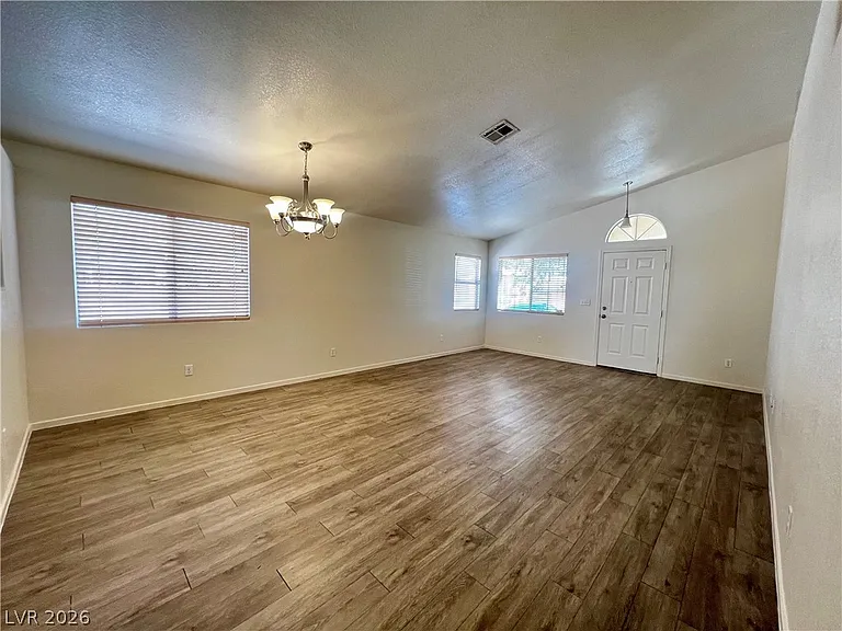 7100 Village Shore Ct — Photo 12