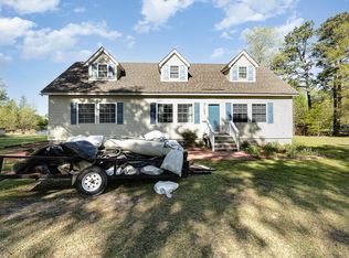 499 Whipperwill Ln, Raeford, NC 28376