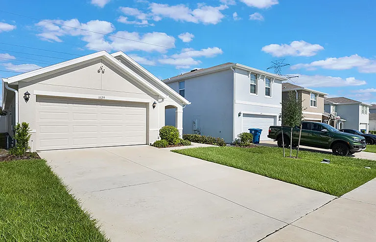 Bayport Place — Photo 28