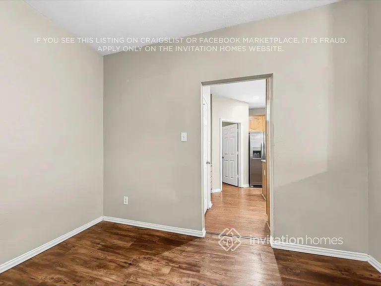 4000 Iris Ct — Photo 6