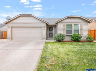 4040 Alameda Ave NE, Albany, OR 97322