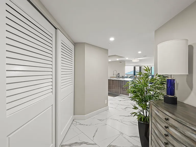 9650 S Ocean Dr #106 — Photo 16