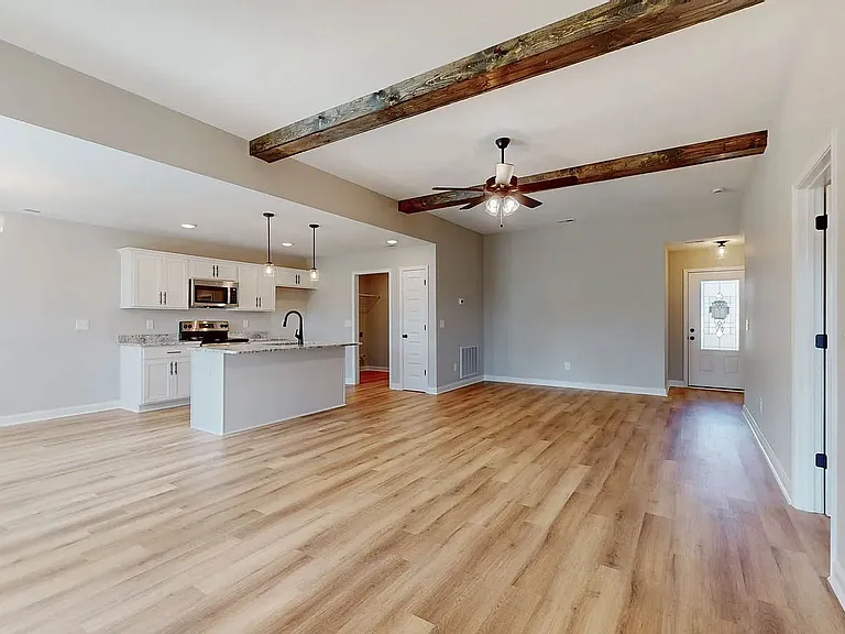 409 Pomeroy Dr — Photo 9