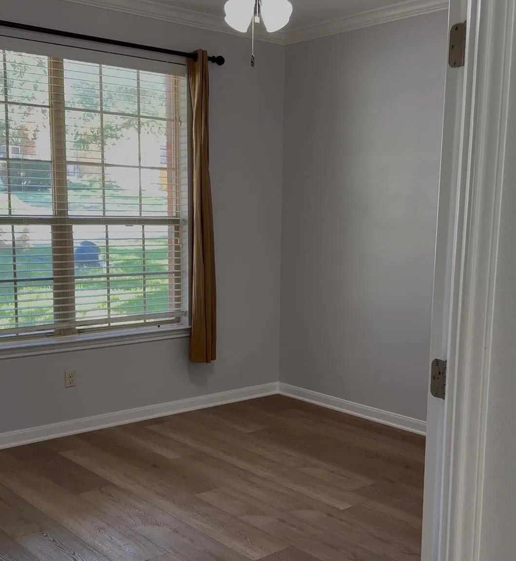 4 bed, 2.5 bath, 2523 sqft, $2,500 — Photo 4