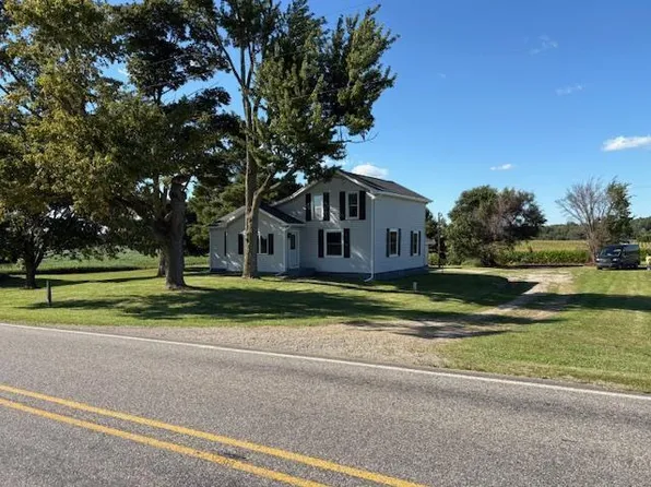 5740 W Montgomery Rd, Camden, MI 49232