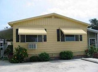 2675 Cajuput St, Matlacha, FL 33993