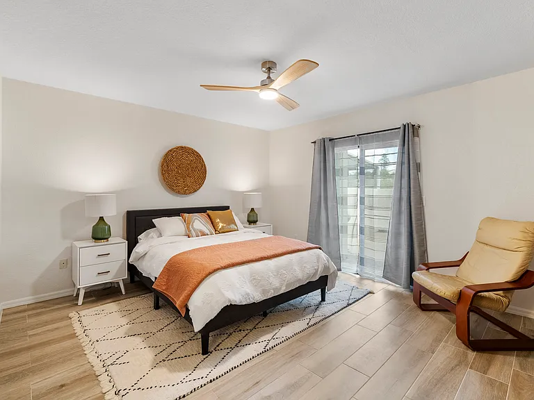 61 Emerald Woods Dr #D2 — Photo 16