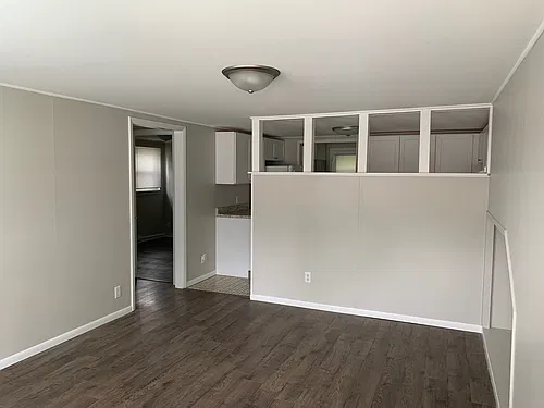 Floor plan 310 E South St