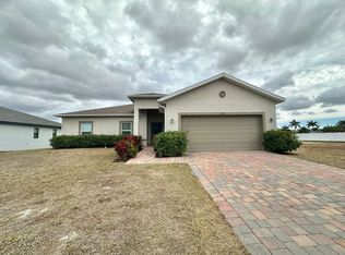 903 NW 37th Ave, Cape Coral, FL 33993