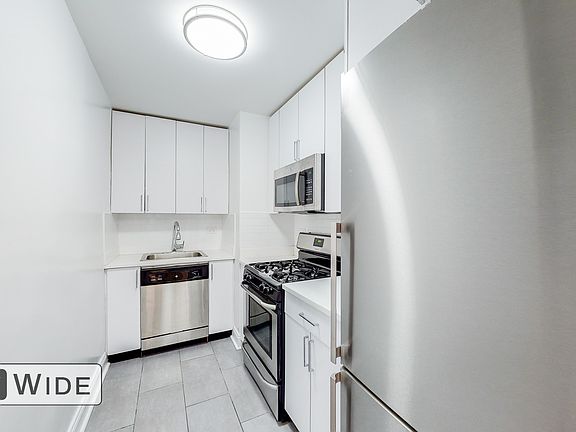 4th image of 96 5th Ave APT 11E