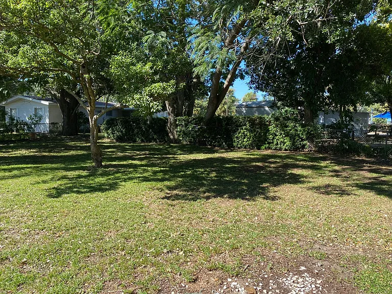 3052 Unkaterri Ln — Photo 20