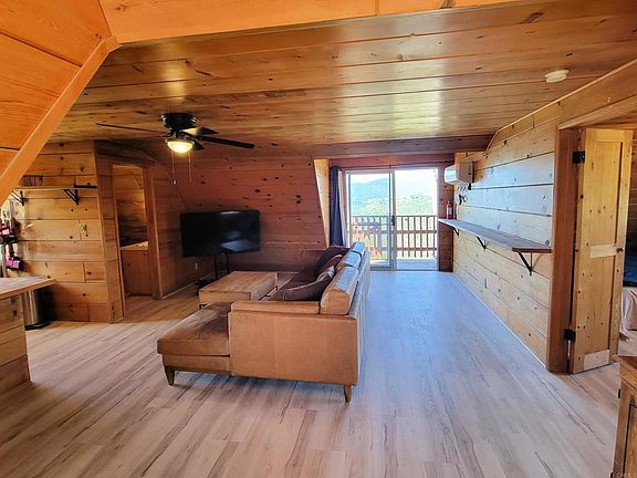 3rd image of 2494 Lane