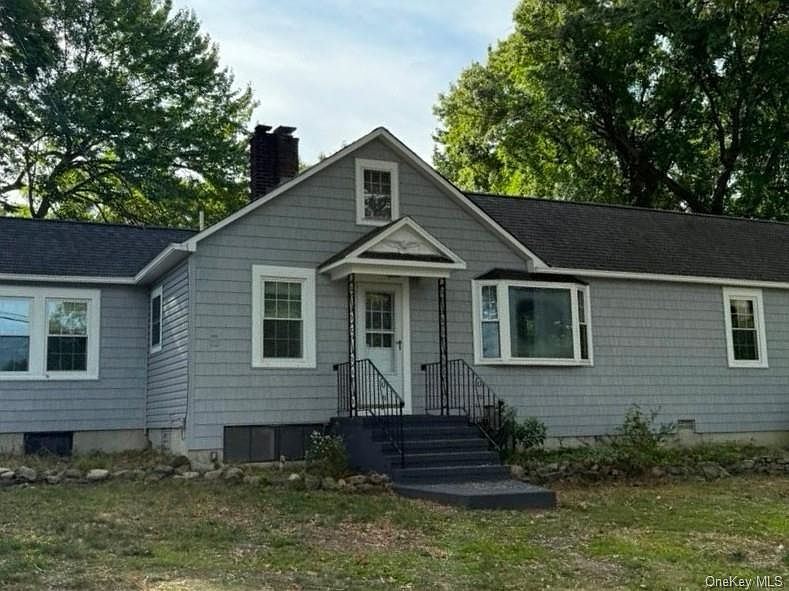 2nd image of 18 Baldwin Road