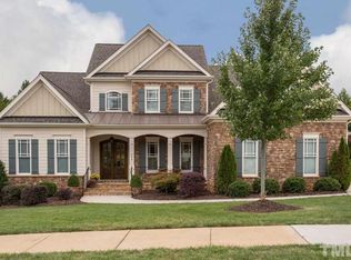 604 Hawks Ridge Ct, Apex, NC 27539