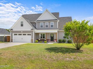 113 Sonia Dr, Hubert, NC 28539