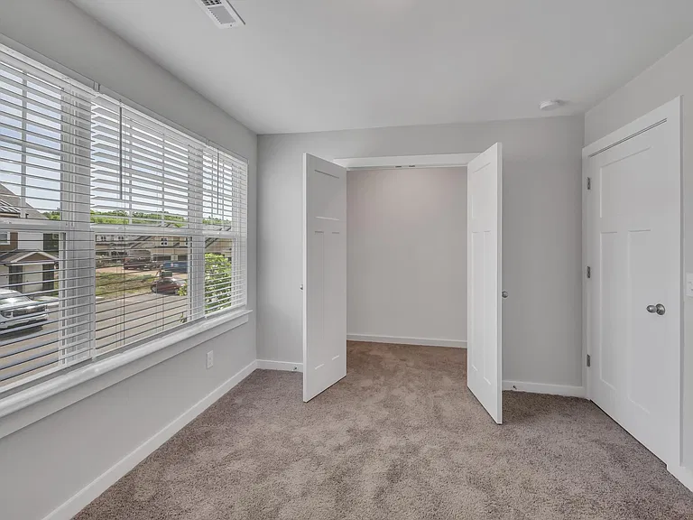 Robinsons Rowhouse Townhomes — Photo 72