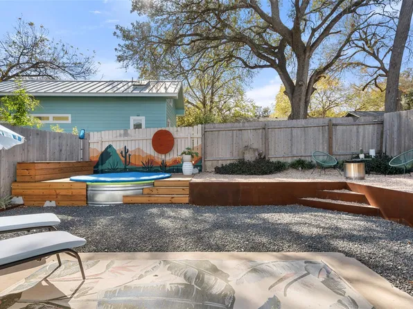 909 Milford Way #B, Austin, TX 78745